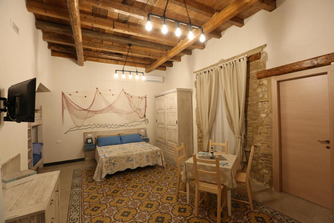 Antica Dimora Dell'Ammiraglio Aparthotel Licata Exterior photo